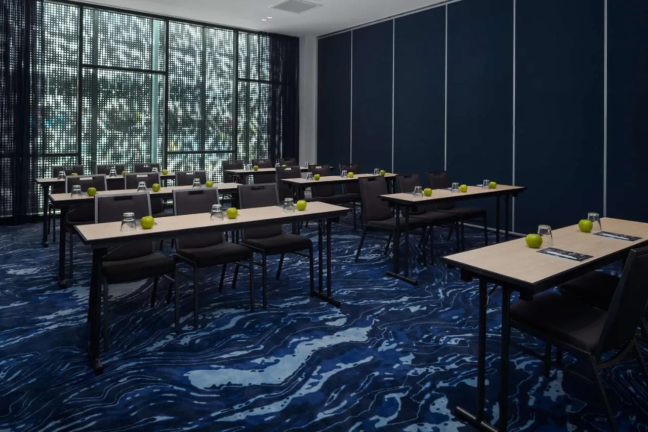 Rydges Gold Coast Airport Hotel